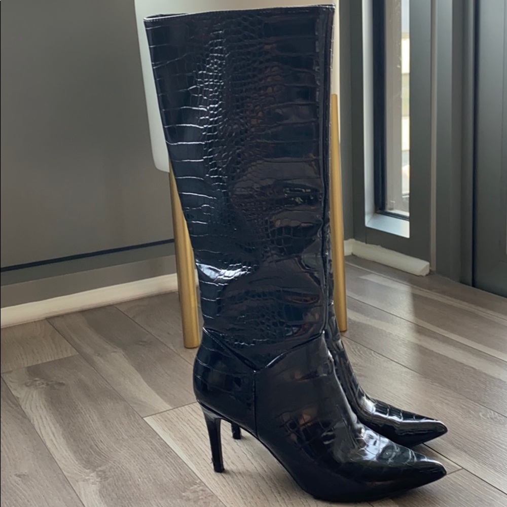 Steve Madden Kinga faux croc black boot